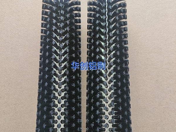 鋼絲刷輥如何選購(gòu)？有哪些技巧？
